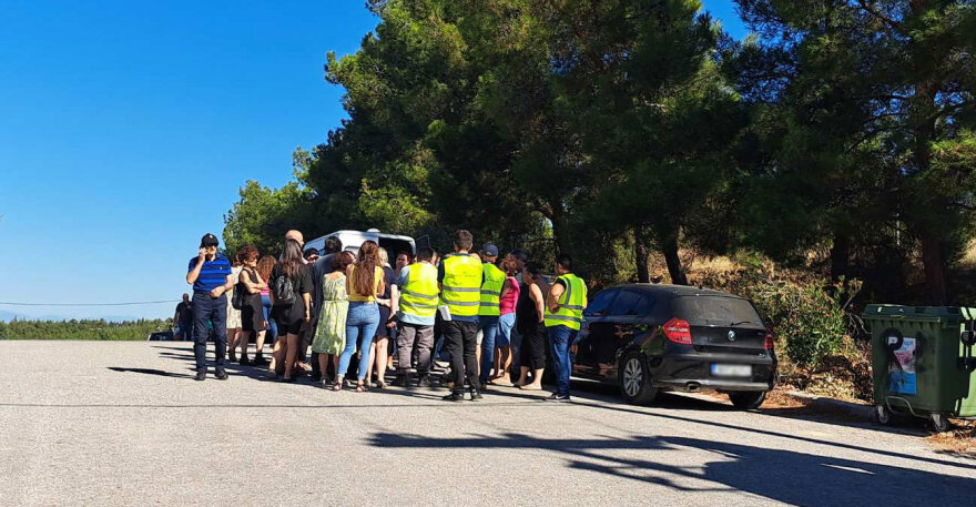 Θεσσαλονίκη: Διαμαρτυρία κατοίκων ενάντια στην κοπή δέντρων για το Flyover στα Κωνσταντινοπολίτικα