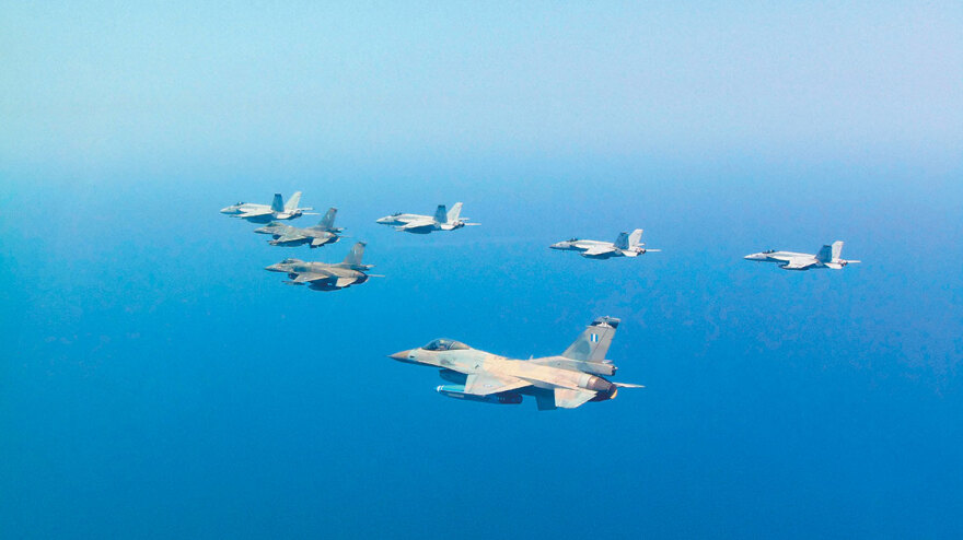 Αμυντική συνεργασία: Σκύρος ή Λήμνος οι επιλογές των ΗΠΑ για βάση στο Αιγαίο