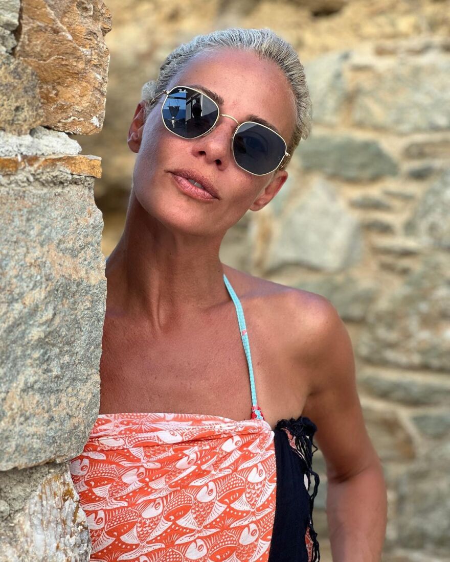 Ζέτα Μακρυπούλια: Ποζάρει άβαφη στο Instagram - Δείτε φωτογραφίες