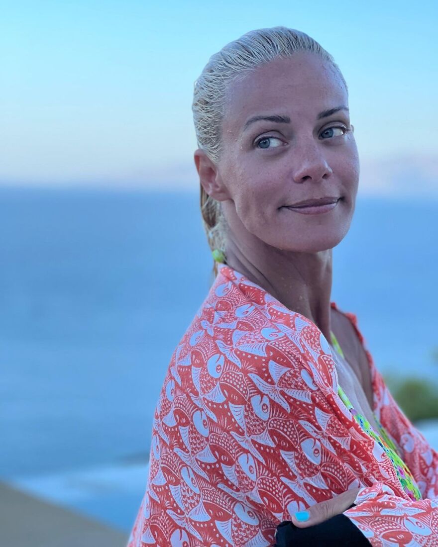 Ζέτα Μακρυπούλια: Ποζάρει άβαφη στο Instagram - Δείτε φωτογραφίες