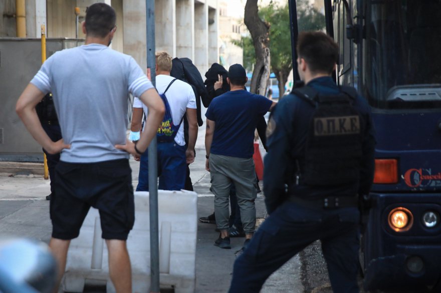 Νέα Φιλαδέλφεια: Ακόμη 17 Κροάτες στα χέρια της ΕΛΑΣ για τη δολοφονική επίθεση