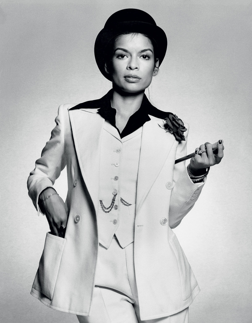 Τέρι Ο' Νιλ: Ο φωτογράφος που έμεινε στην ιστορία για τον τρόπο που απαθανάτιζε τους αστέρες του κινηματογράφου και της μουσικής