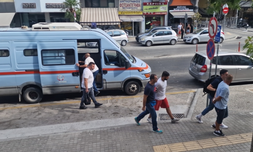 Θεσσαλονίκη: «Ο διανομέας του έριξε μπουνιά στο κεφάλι, έφτασε εγκεφαλικά νεκρός στο ΑΧΕΠΑ» περιγράφει ο γαμπρός του 50χρονου