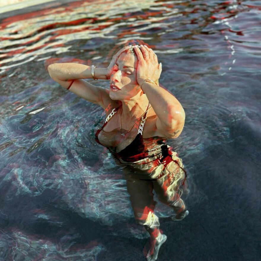 Ευρυδίκη Παπαδοπούλου: Τα φιλιά με τον νέο της σύντροφο στα Κουφονήσια - Δείτε φωτογραφία