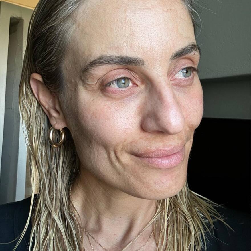 Ελεονώρα Μελέτη: Απαντά σε όσους τη ρωτούν γιατί εμφανίζεται άβαφη - «Αποδοχή»