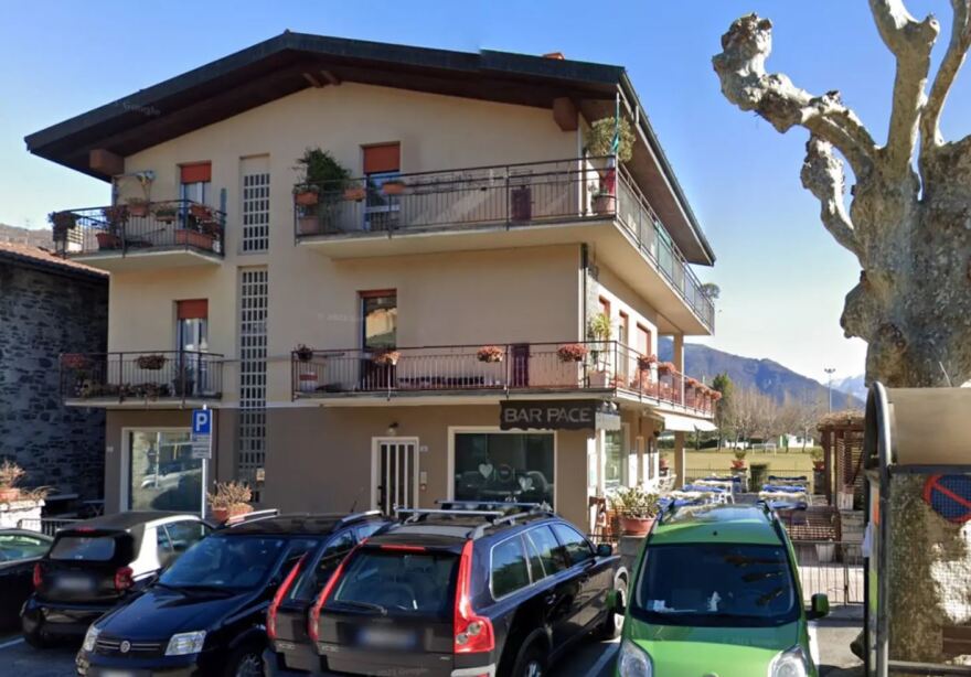 Ιταλία: Viral η καταγγελία τουρίστα που τον χρέωσαν 2 ευρώ για να του κόψουν το σάντουιτς στη μέση