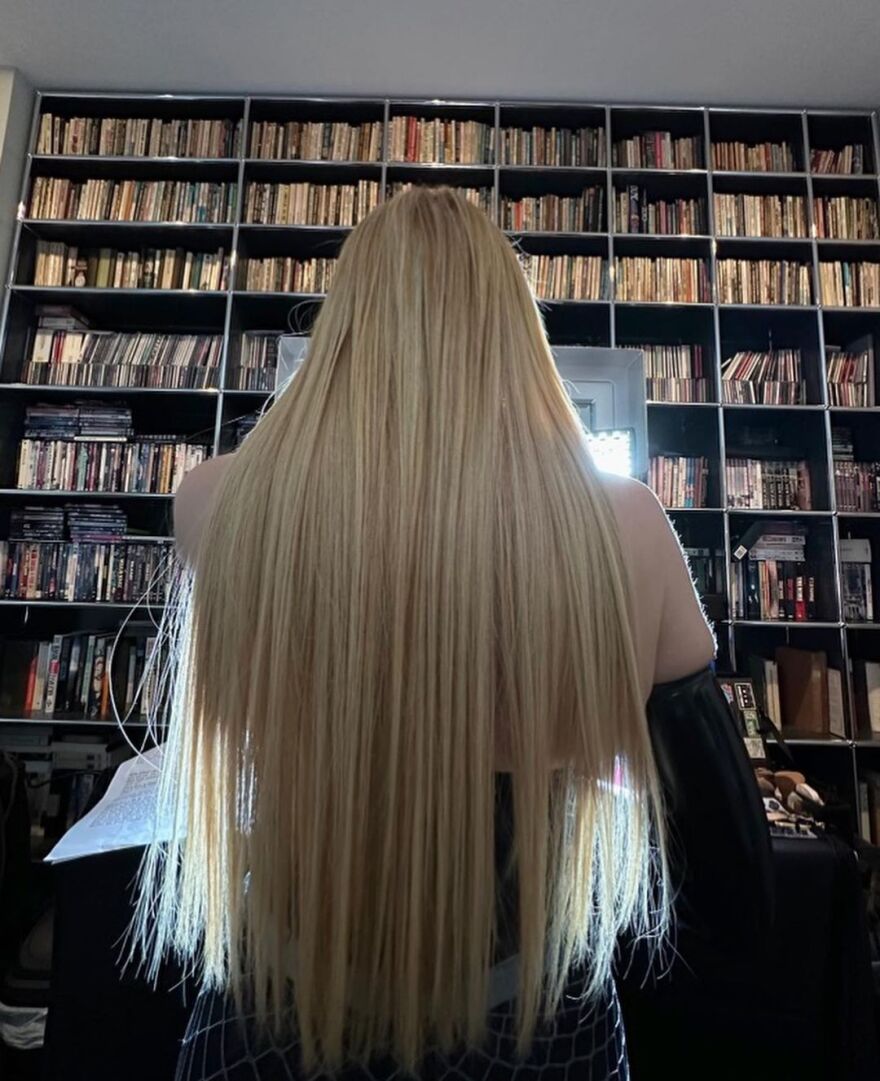 Μαντόνα: Πόζαρε με έναν μαύρο κορσέ και ανακοίνωσε πως ετοιμάζεται για την περιοδεία της