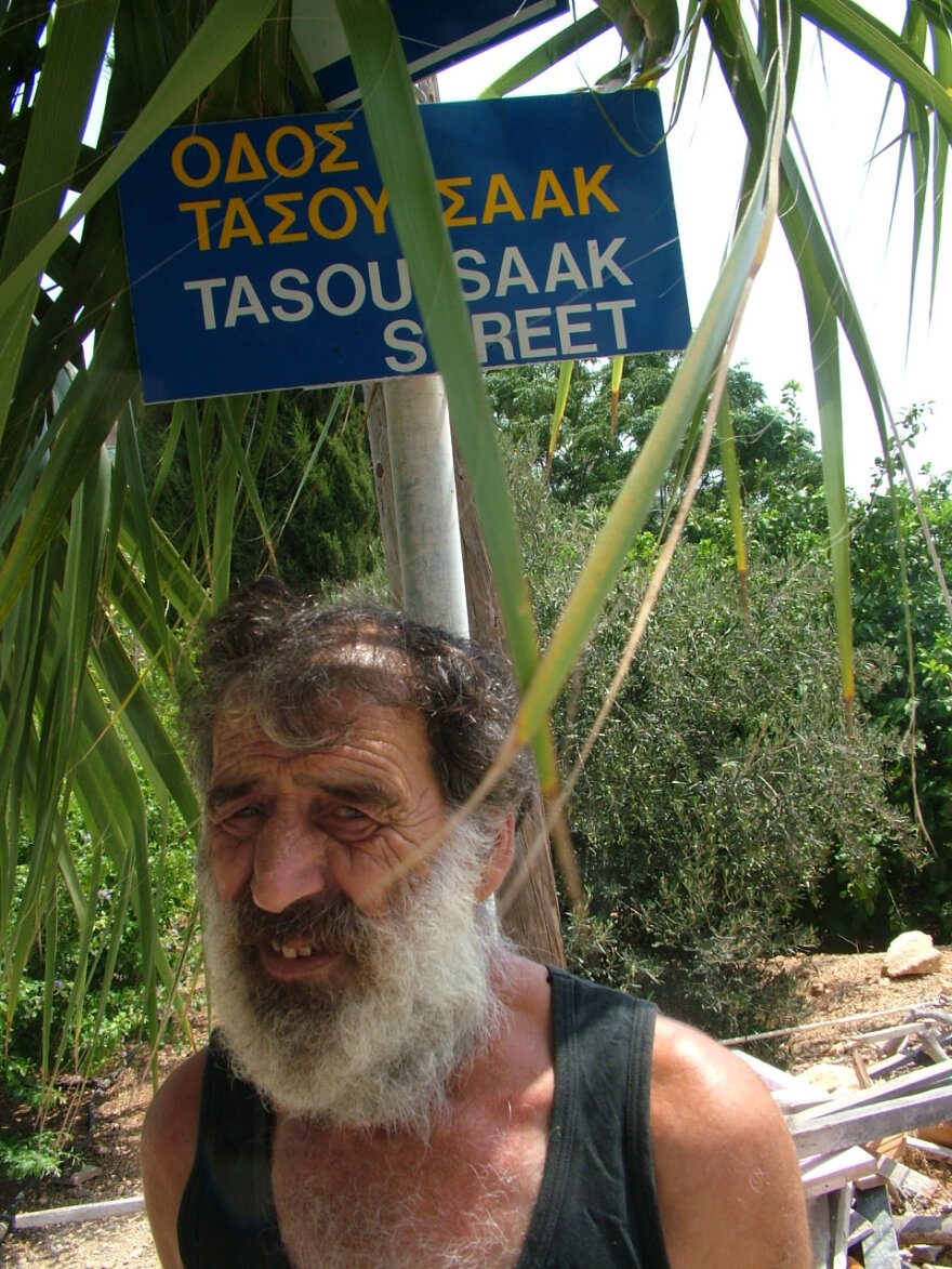 27 χρόνια από τη δολοφονία του Τάσου Ισαάκ: «Τον σκότωσαν οι σκύλοι» - Μια συζήτηση με τον πατέρα του