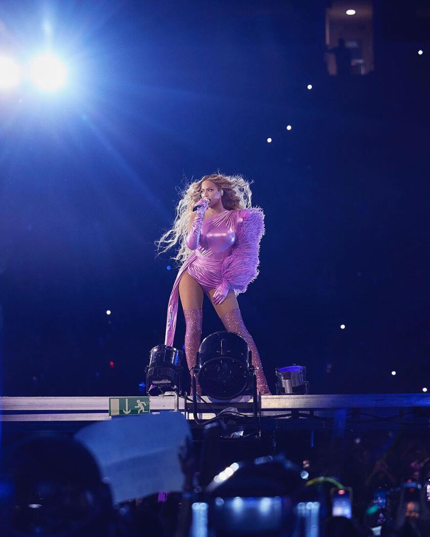 Μπιγιονσέ: Ντύθηκε «Barbie» στην τελευταία της εμφάνιση στη σκηνή