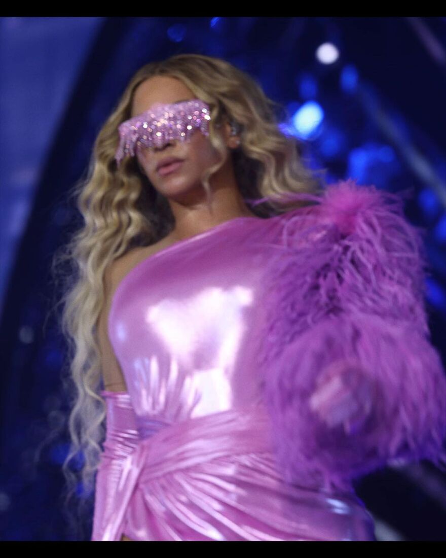 Μπιγιονσέ: Ντύθηκε «Barbie» στην τελευταία της εμφάνιση στη σκηνή