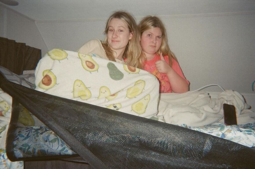 Τόρι Σπέλινγκ: Δείχνει στο κοινό της φωτογραφίες από τη νέα της ζωή στο τροχόσπιτο 