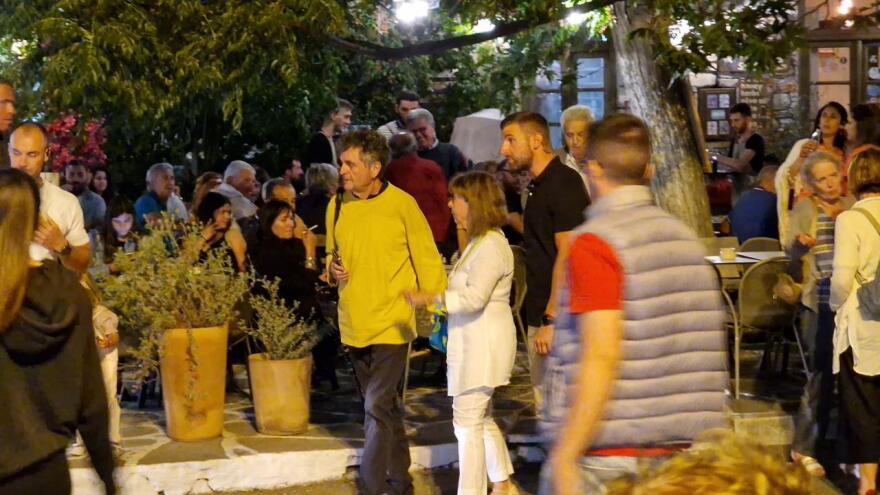 Στη Νάξο για διακοπές η Πρόεδρος της Δημοκρατίας - Δείτε φωτογραφίες