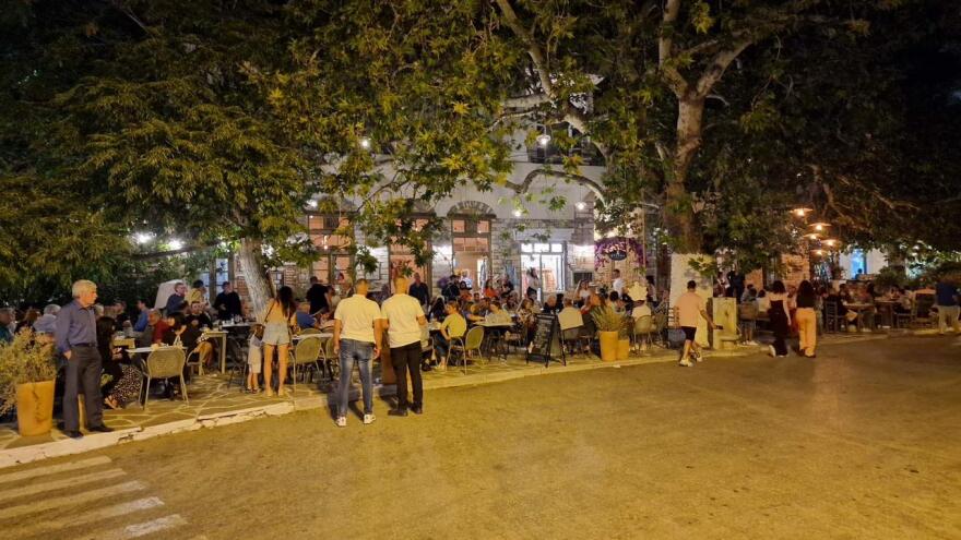 Στη Νάξο για διακοπές η Πρόεδρος της Δημοκρατίας - Δείτε φωτογραφίες