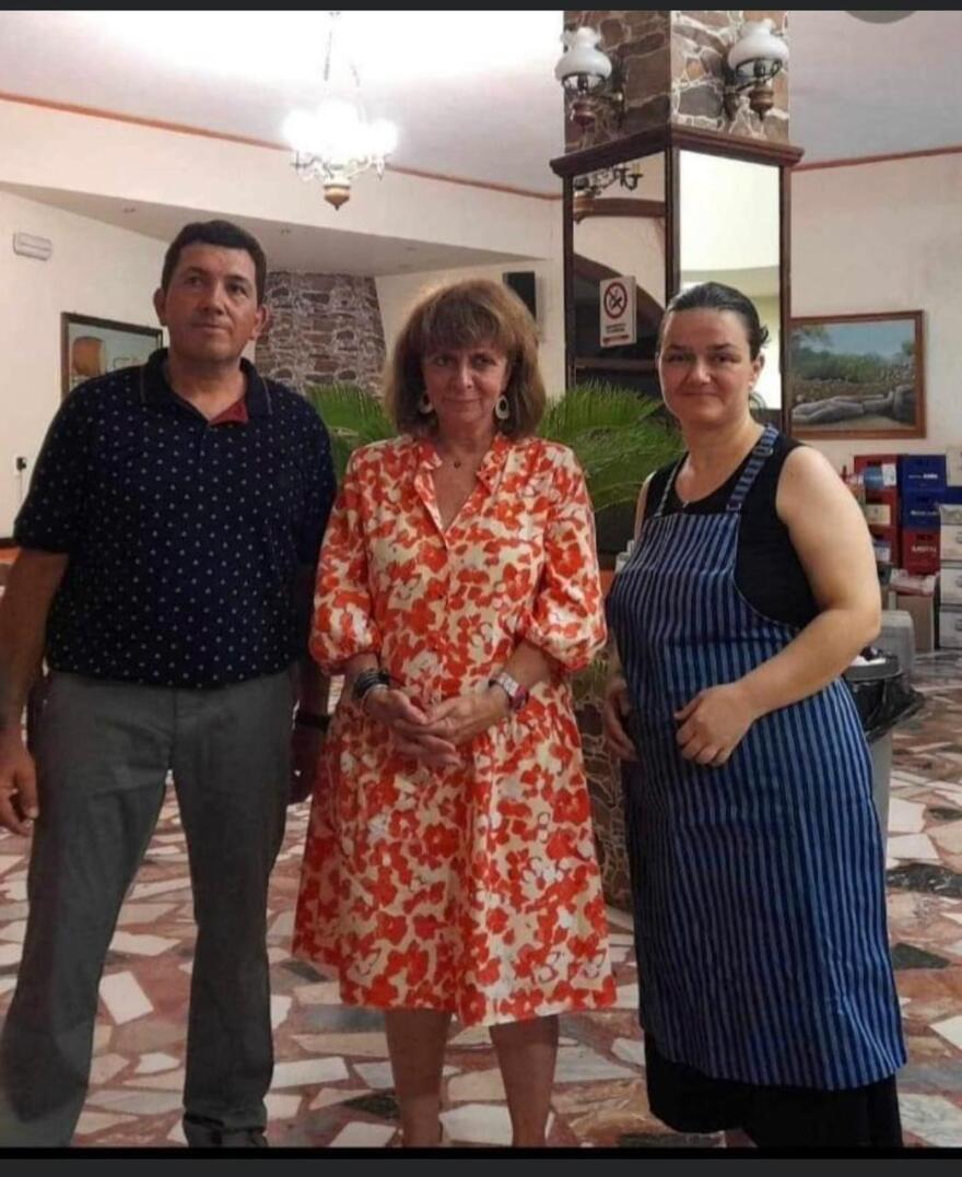 Στη Νάξο για διακοπές η Πρόεδρος της Δημοκρατίας - Δείτε φωτογραφίες