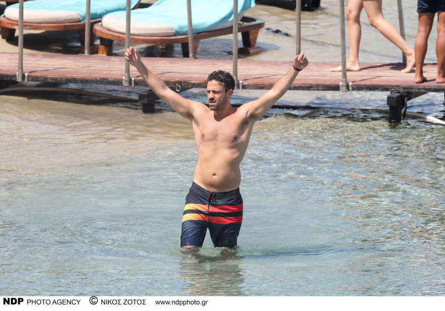 Κωνσταντίνος Αργυρός: Έκανε τζετ σκι στη Μύκονο - Δείτε φωτογραφίες