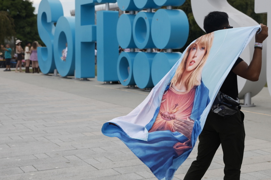 Τέιλορ Σουίφτ: Πώς η ποπ σταρ τόνωσε την οικονομία της Αμερικής με μια περιοδεία