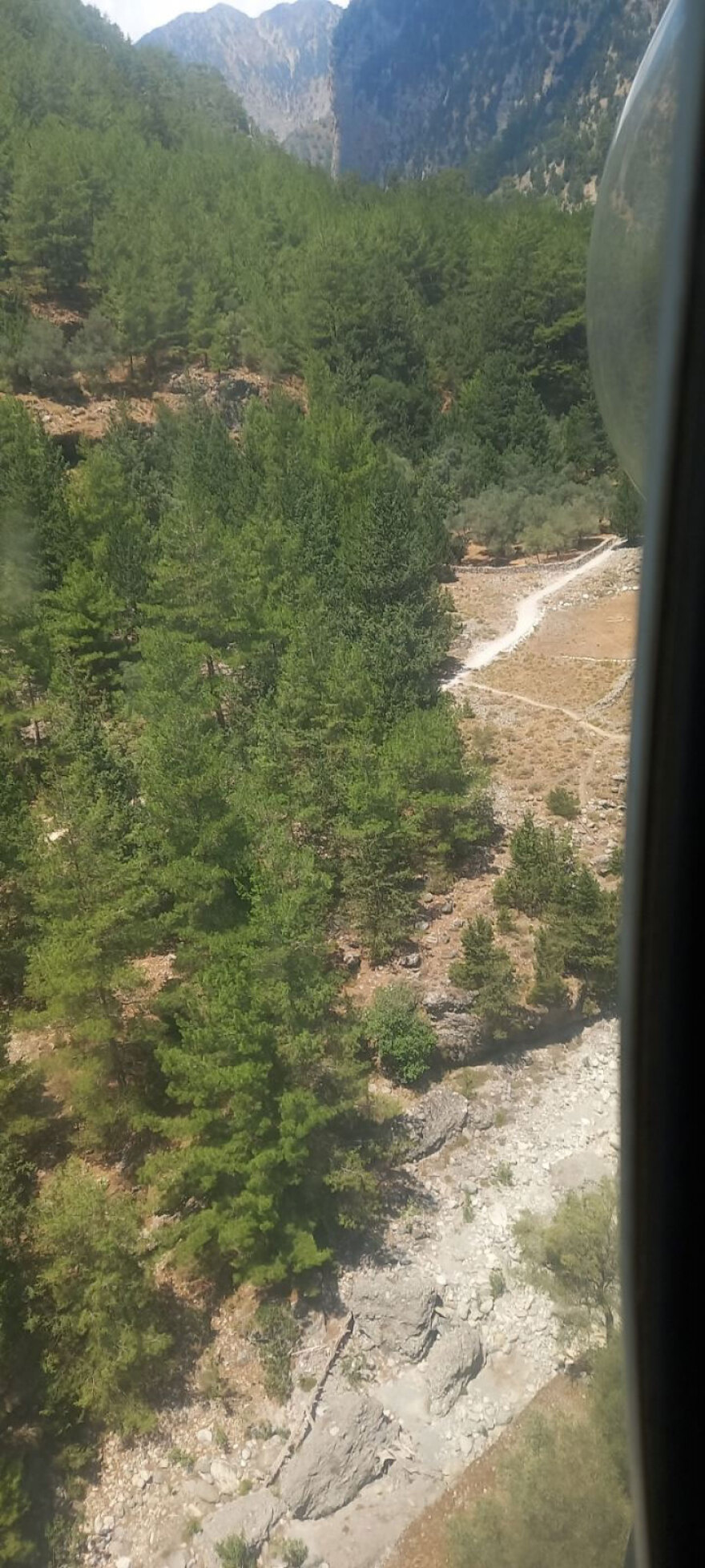 Σεισμός στην Κρήτη: Στη ΜΕΘ ο 45χρονος Ισπανός που ακρωτηριάστηκε στο Φαράγγι της Σαμαριάς - Δίνει μάχη για τη ζωή του