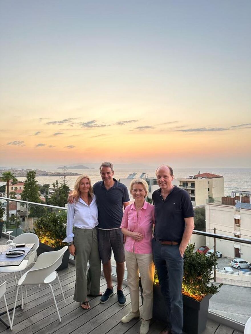 Στο Αρχαιολογικό Μουσείο Χανίων τα ζεύγη Μητσοτάκη και Φον ντερ Λάιεν