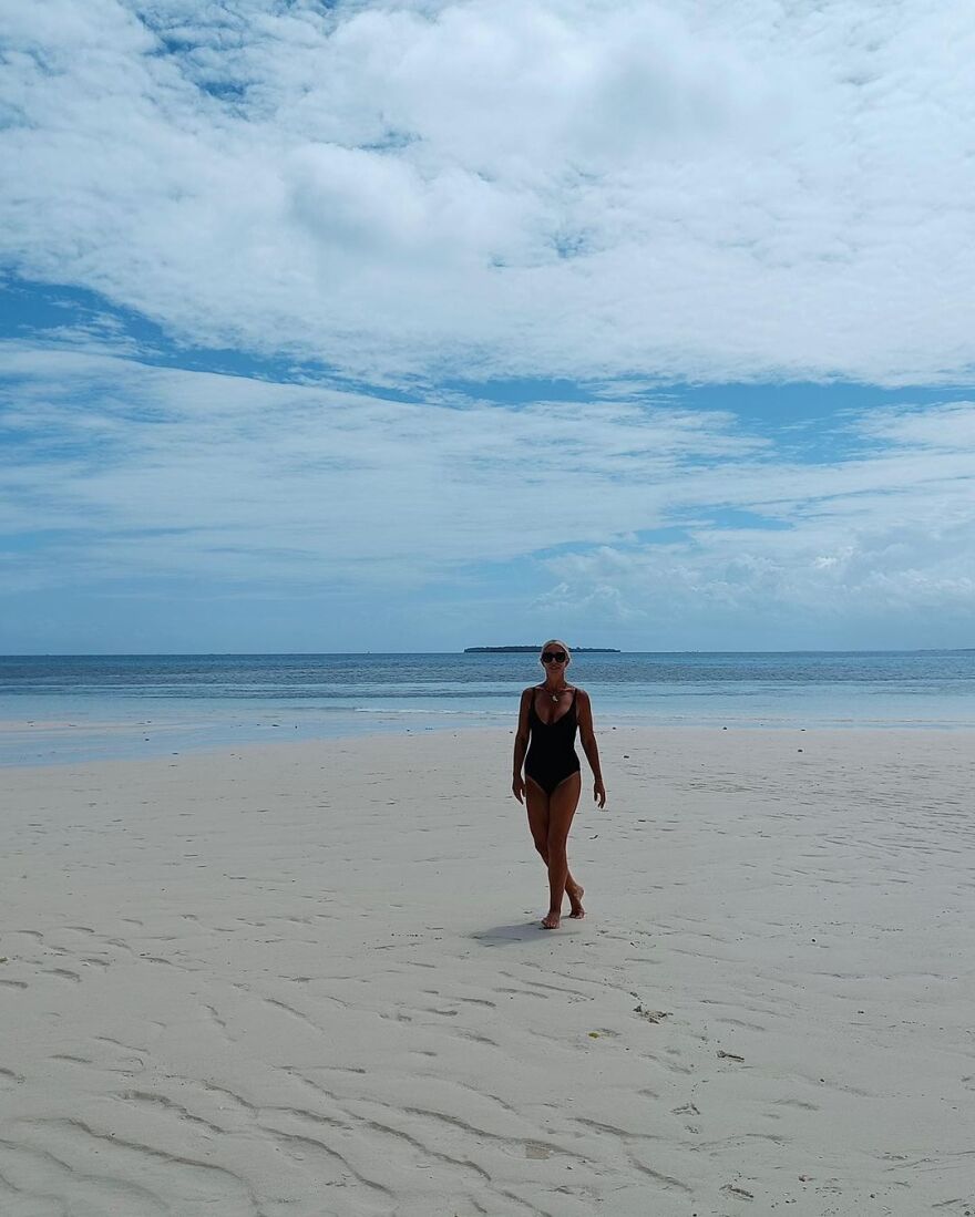 Μαρία Μπακοδήμου: Οι νέες φωτογραφίες από το ταξίδι της στη Ζανζιβάρη