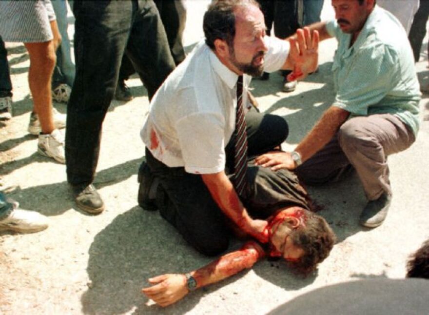 Κύπρος: 27 χρόνια από τη δολοφονία του Σολωμού Σολωμού - «Καμία θυσία δεν πάει χαμένη»