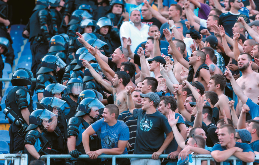 Χούλιγκαν: Συμμορίες με σκληρούς ποινικούς, όπλα και εμπόριο ναρκωτικών - Το ποδόσφαιρο είναι μόνο πρόσχημα