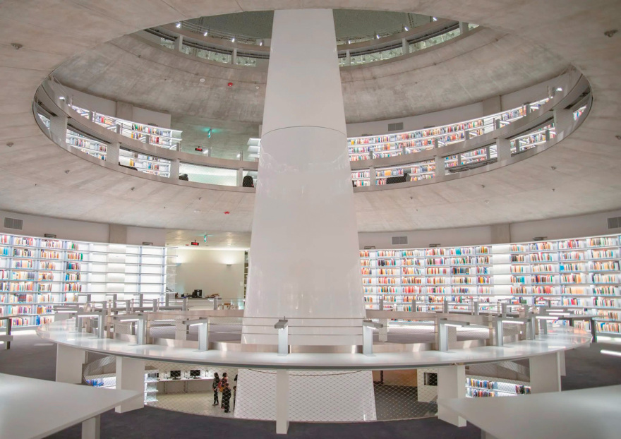 Οδηγός σπουδών για 12 χώρες: Τα δίδακτρα, η διαδικασία, οι «καλές» σχολές και το κόστος ζωής