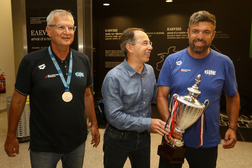 Πόλο - Έφηβοι: Επέστρεψαν στην Ελλάδα οι πρωταθλητές Ευρώπης - Δείτε φωτογραφίες 