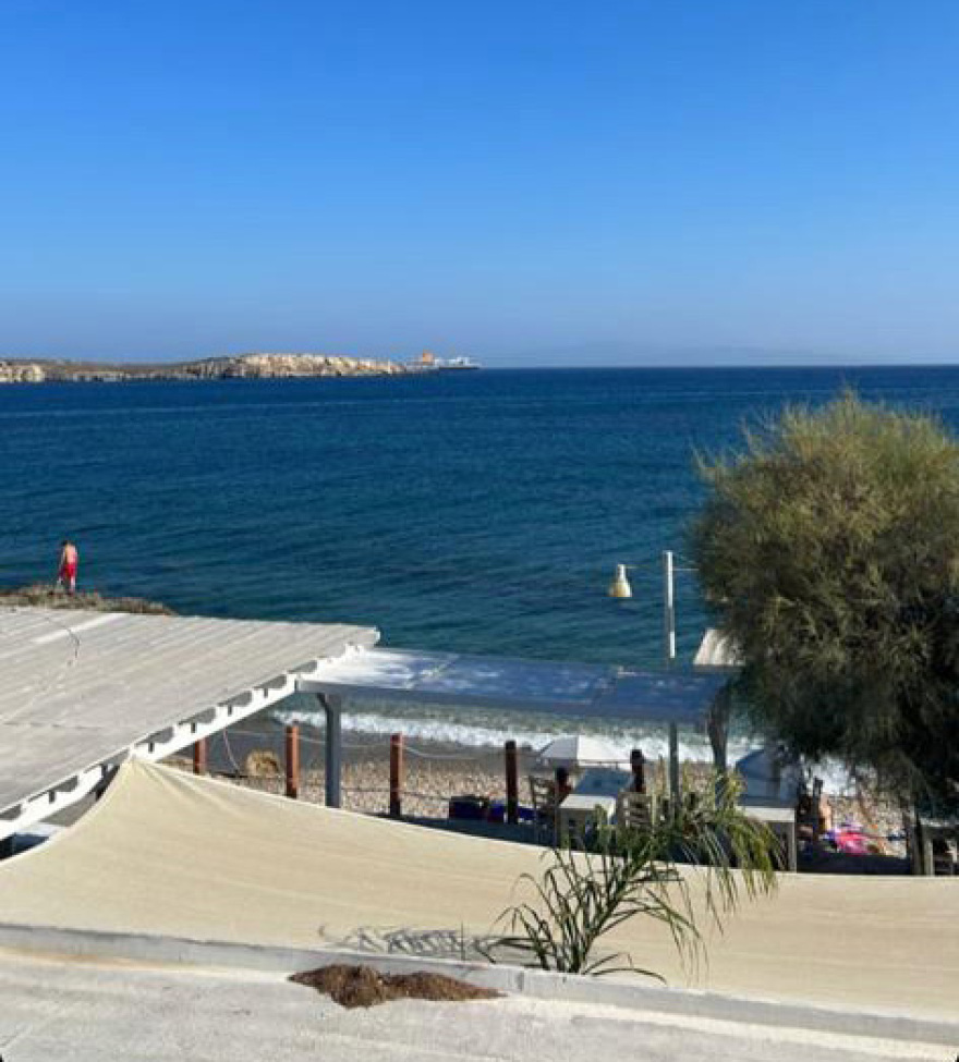 Συναγερμός στην Πάρο: Έρευνες του Λιμενικού για αγνοούμενο σέρφερ - Δείτε βίντεο