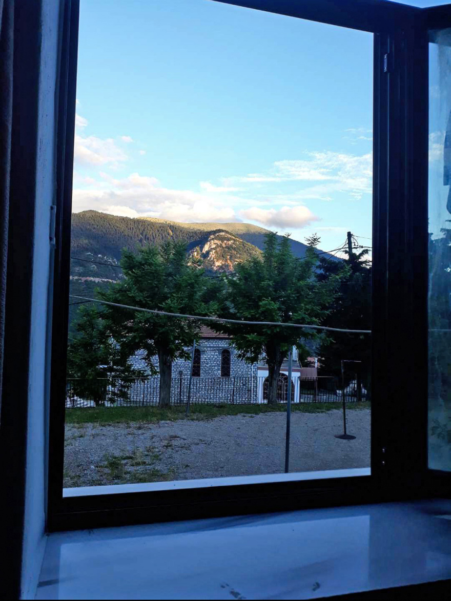 Διδάσκοντας στην Ευρυτανία: Το δύσκολο έργο του δασκάλου σε ορεινά χωριά της χώρας - Μία προσωπική μαρτυρία