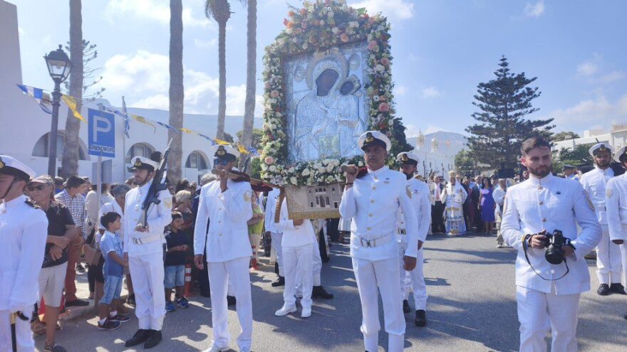 Δεκαπενταύγουστος: Με λαμπρότητα ο εορτασμός στην Παναγία την Εκατονταπυλιανή της Πάρου - Βίντεο και φωτογραφίες