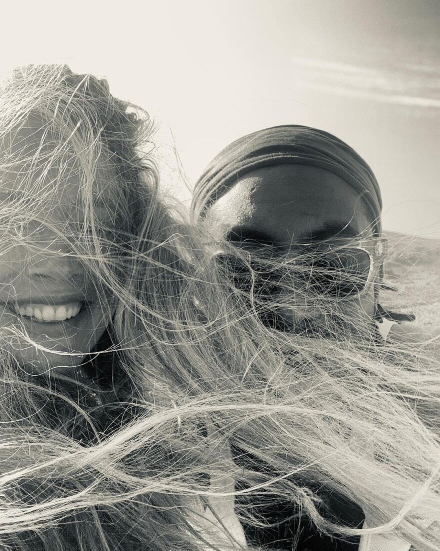 H Ντάουτσεν Κρους αποθεώνει την Ελλάδα με στίχους του Οδυσσέα Ελύτη