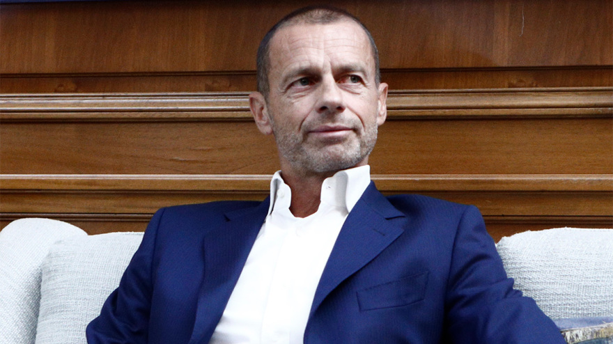 Στο Μαξίμου για συνάντηση με τον Μητσοτάκη ο πρόεδρος της UEFA - Ακολουθεί η σύσκεψη με τους «Big 4»