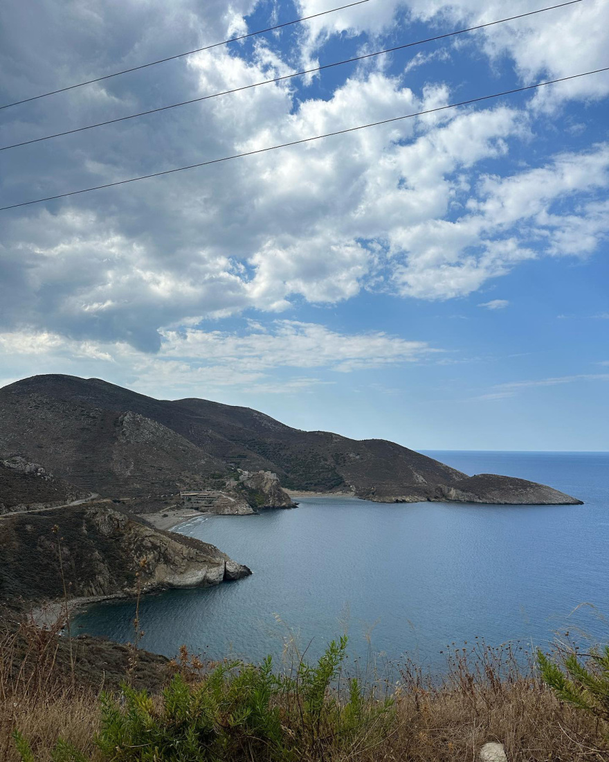 Έλενα Ράπτη - Γιάννης Μπρατάκος: Κάνουν διακοπές στη Μάνη - Δείτε φωτογραφίες