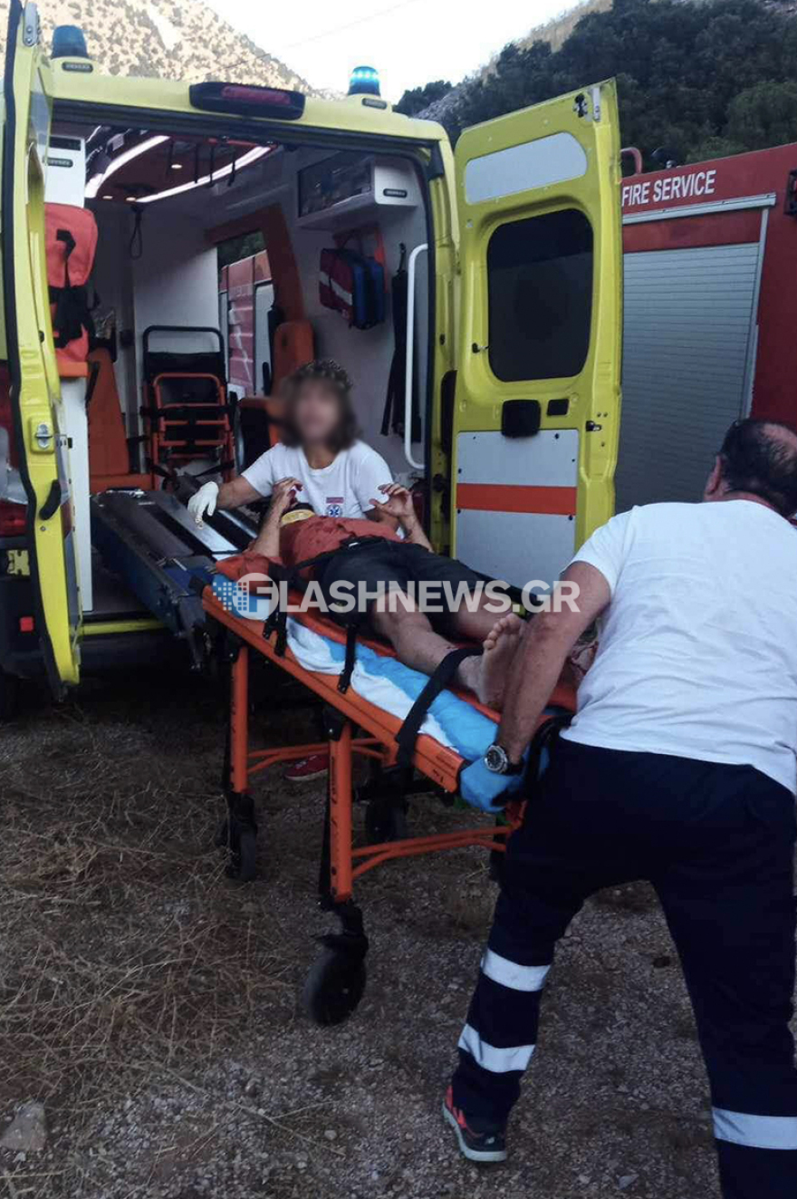 Χανιά: Αυτοκίνητο έπεσε σε γκρεμό 70 μέτρων στην περιοχή Ασκύφου - Ένας σοβαρά τραυματίας