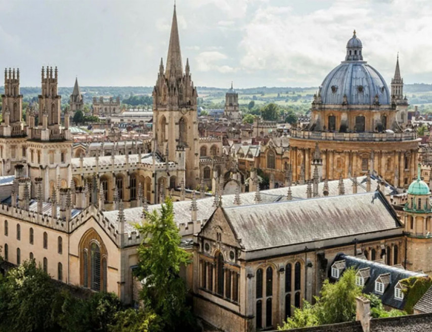 Οδηγός σπουδών για 12 χώρες: Τα δίδακτρα, η διαδικασία, οι «καλές» σχολές και το κόστος ζωής