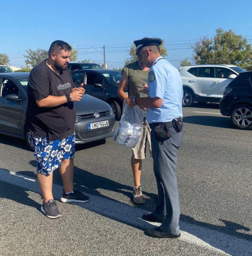 ΕΛΑΣ - Πυροσβεστική: Γιατί έμεινε 7 ώρες κλειστή η Αθηνών-Κορίνθου - Το επικίνδυνο φορτίο και η κοινή ανακοίνωση