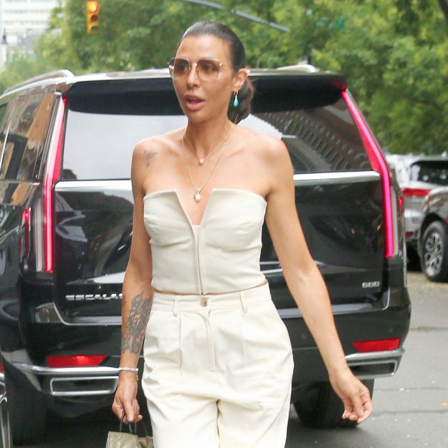 Ο Ρόμπερτ Ντε Νίρο έκλεισε τα 80 του χρόνια - Οι διάσημοι που κάλεσε στο πάρτι γενεθλίων του