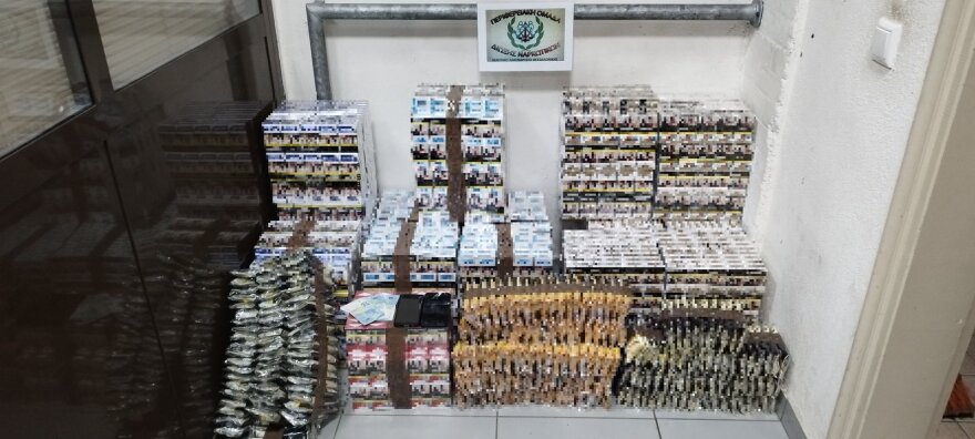 Θεσσαλονίκη: Τέσσερις συλλήψεις για λαθραία τσιγάρα - Βρέθηκαν πάνω από 5.200 πακέτα
