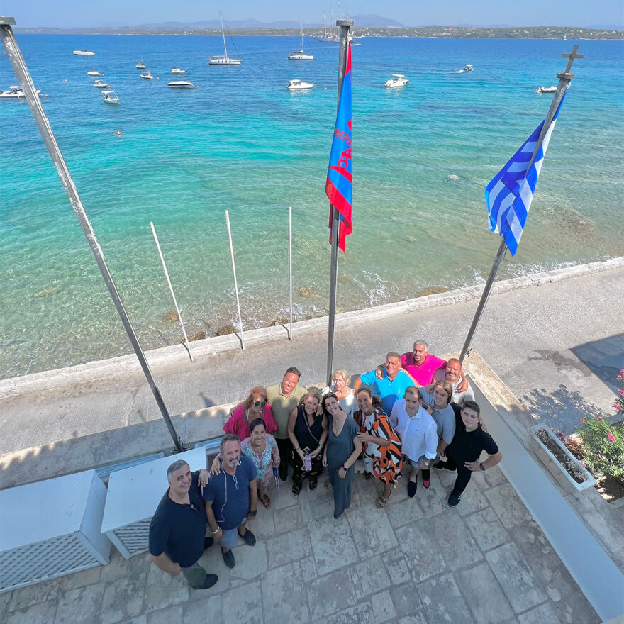 Ο Δήμος Σπετσών τίμησε τον Θοδωρή Βλάχο για την επιτυχία στο Παγκόσμιο Πρωτάθλημα της Φουκουόκα - Το protothema.gr ήταν εκεί