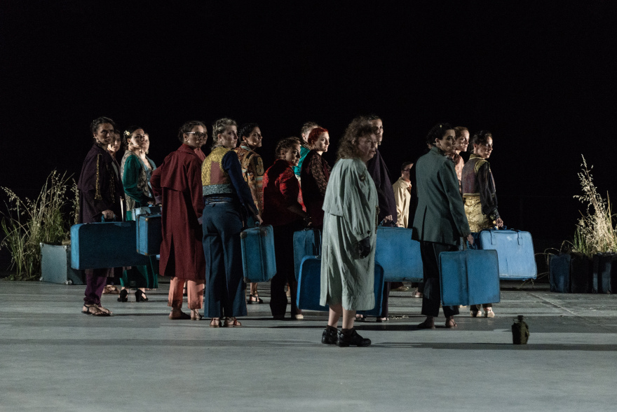 Αρχαίο Θέατρο Επιδαύρου: Αποθεώθηκαν οι συγκλονιστικές «Τρωάδες» - Δείτε φωτογραφίες