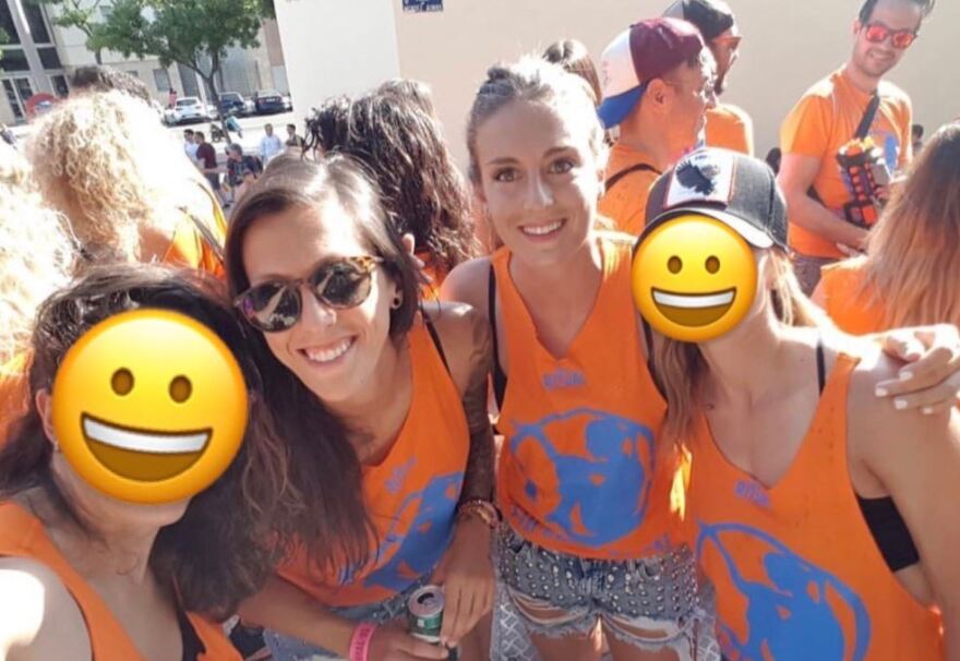 Σάλος στην Ισπανία: Ο πρόεδρος της ομοσπονδίας ποδοσφαίρου φίλησε στο στόμα παίκτρια κατά τη διάρκεια της απονομής -  Βίντεο 