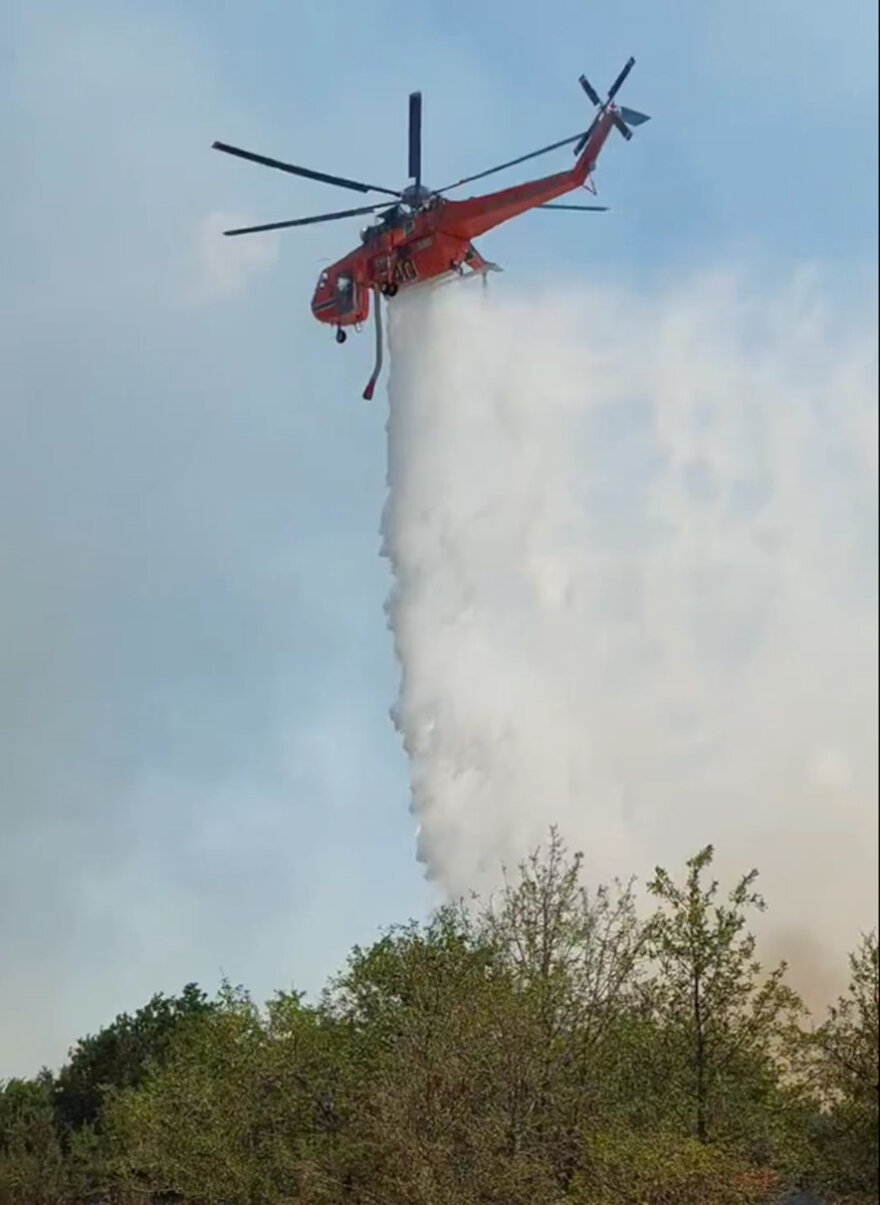 Φωτιά στην Αλεξανδρούπολη: Μάχη με τις αναζωπυρώσεις και τα μποφόρ - Ενισχύθηκαν τα εναέρια μέσα