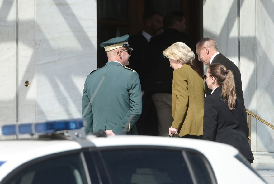 Ούρσουλα φον ντερ Λάιεν: Στην Αθήνα για την άτυπη διάσκεψη Μητσοτάκη – Δείτε φωτογραφίες