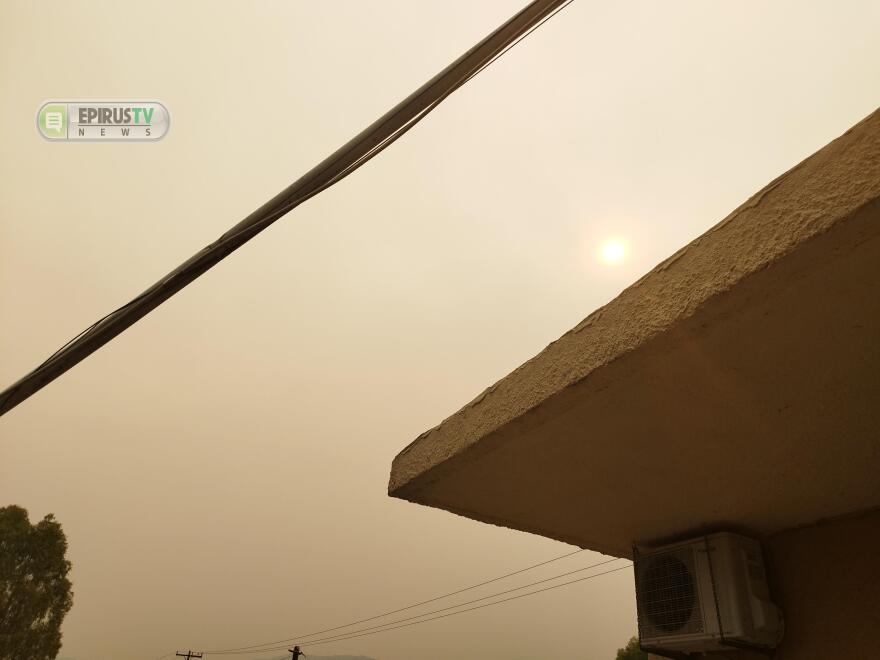 Φωτιές: 110.000 τετρ. χιλιόμετρα καλύπτει ο καπνός από τις πυρκαγιές το πρωί της Τρίτης