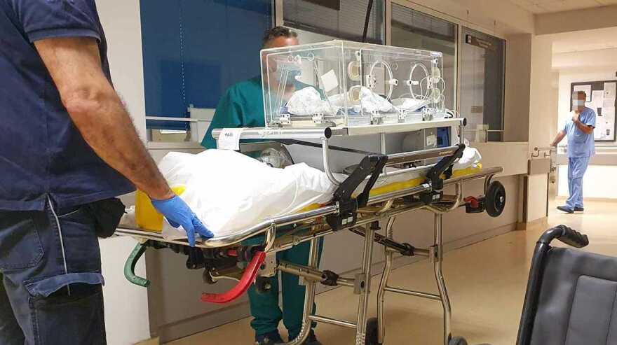 Στην Καβάλα μεταφέρθηκαν τα 11 νεογνά από το νοσοκομείο Αλεξανδρούπολης - Βελτιωμένη εικόνα της φωτιάς στο Νέστο 