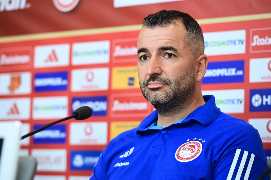  Μαρτίνεθ για το παιχνίδι με την Τσουκαρίτσκι: «Είμαστε Ολυμπιακός και θέλουμε πάντα να κερδίζουμε»