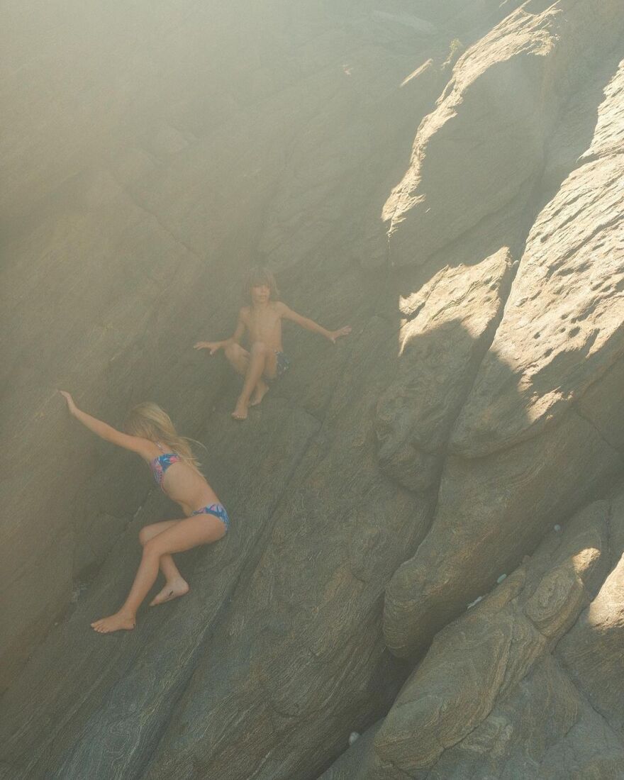 Κωστής Μαραβέγιας - Τόνια Σωτηροπούλου: Το φωτογραφικό άλμπουμ από τις διακοπές τους στην Τήνο