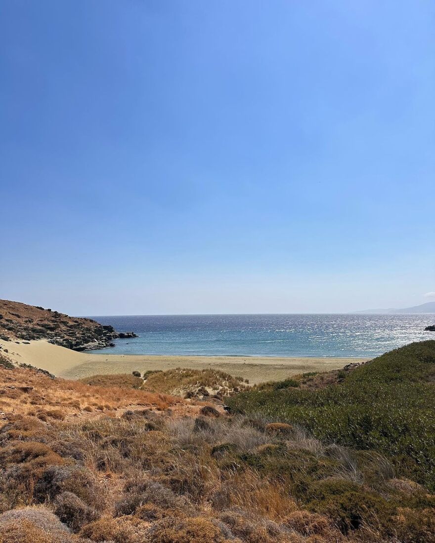 Κωστής Μαραβέγιας - Τόνια Σωτηροπούλου: Το φωτογραφικό άλμπουμ από τις διακοπές τους στην Τήνο