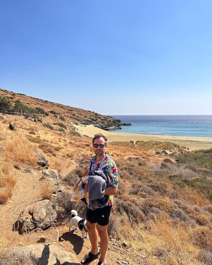 Κωστής Μαραβέγιας - Τόνια Σωτηροπούλου: Το φωτογραφικό άλμπουμ από τις διακοπές τους στην Τήνο