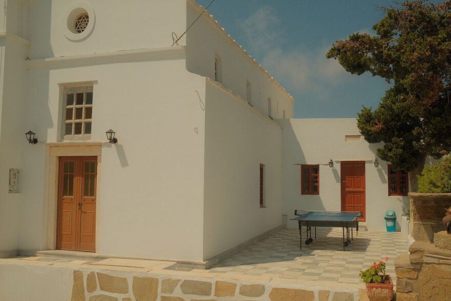 Κωστής Μαραβέγιας - Τόνια Σωτηροπούλου: Το φωτογραφικό άλμπουμ από τις διακοπές τους στην Τήνο